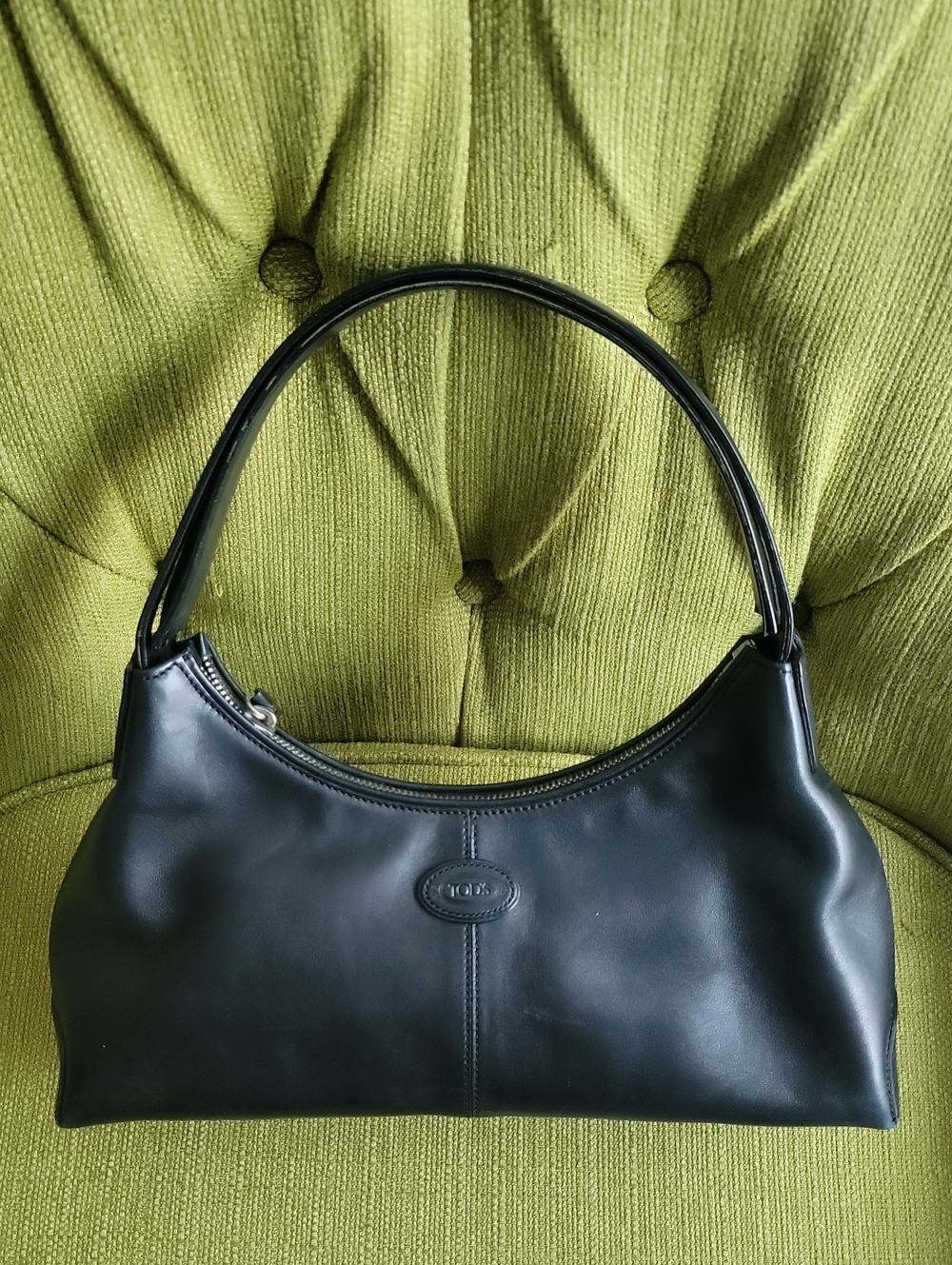 Tod's Vintage Black Leather Curved-Top Shoulder Bag